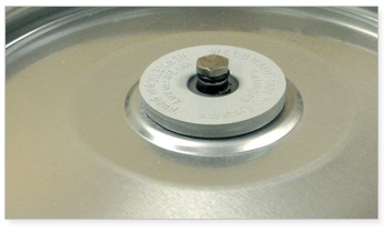 Rubber plug with pressure relief for minikeg 5 l - Click Image to Close