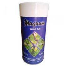Magnum Medium Dry White (30 bottles) *** BBE 10/22